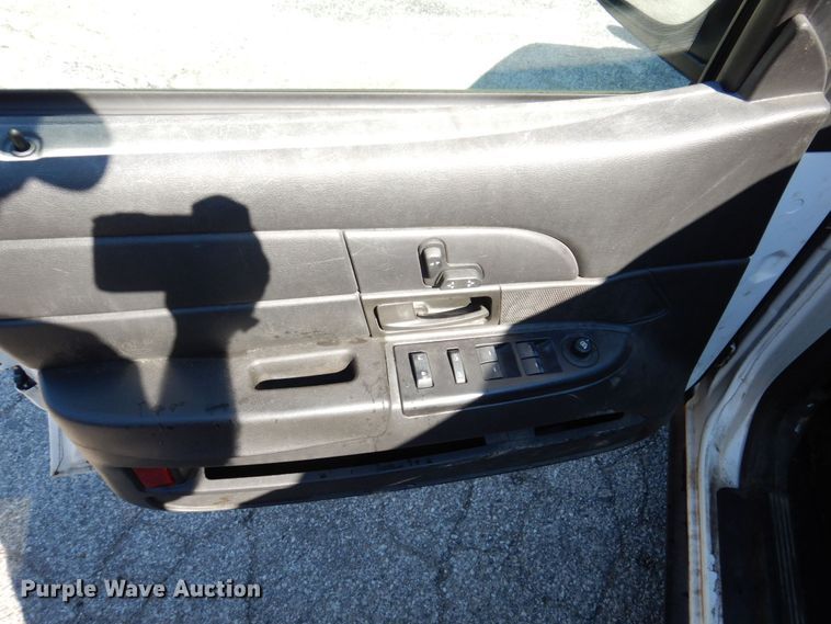 image for item KF9586 2010 Ford Crown Victoria Police Interceptor