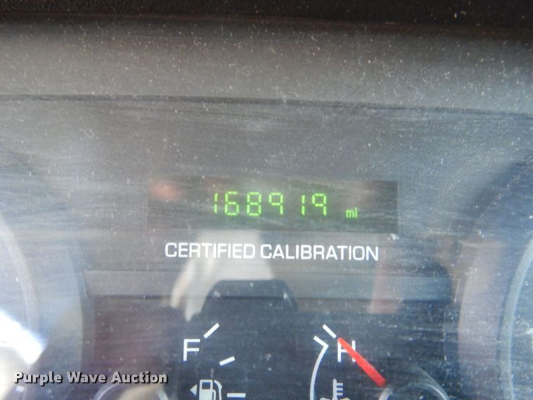 image for item KF9586 2010 Ford Crown Victoria Police Interceptor