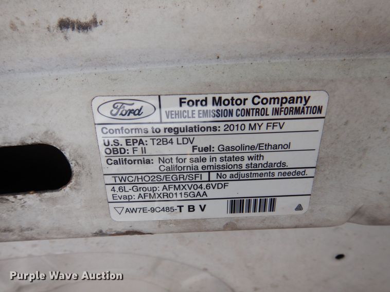 image for item KF9586 2010 Ford Crown Victoria Police Interceptor