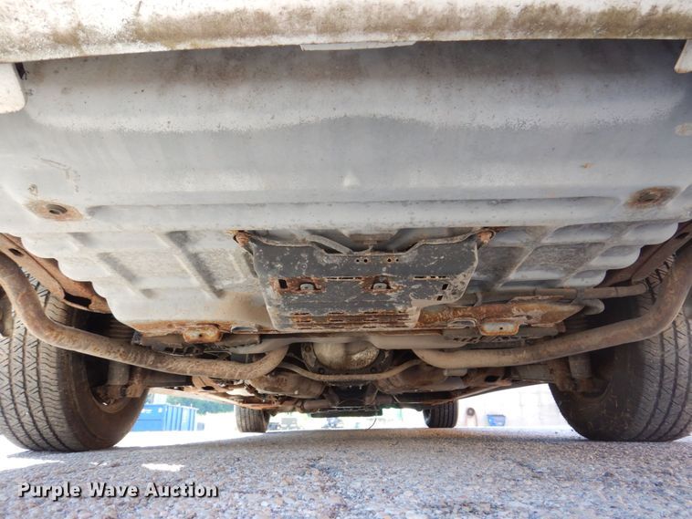 image for item KF9587 2004 Ford Crown Victoria Police Interceptor