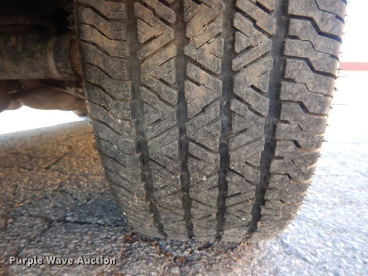 image for item KF9587 2004 Ford Crown Victoria Police Interceptor