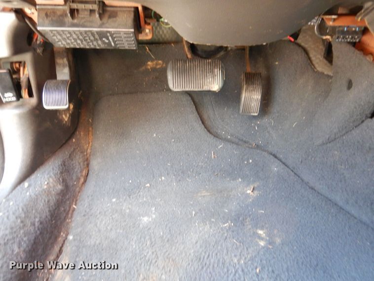 image for item KF9588 2003 Ford Crown Victoria Police Interceptor