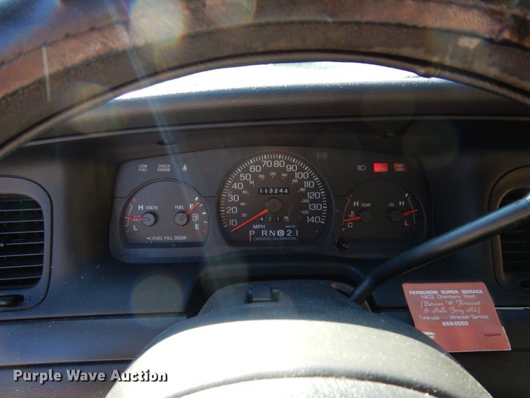 image for item KF9588 2003 Ford Crown Victoria Police Interceptor