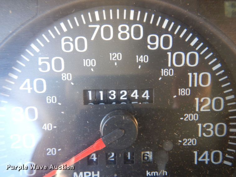 image for item KF9588 2003 Ford Crown Victoria Police Interceptor