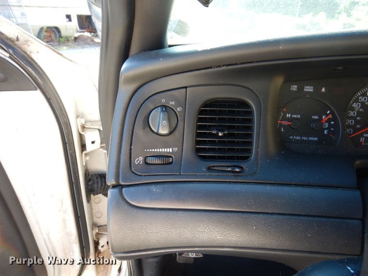 image for item KF9588 2003 Ford Crown Victoria Police Interceptor