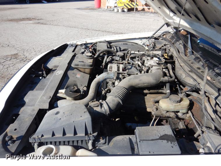 image for item KF9588 2003 Ford Crown Victoria Police Interceptor