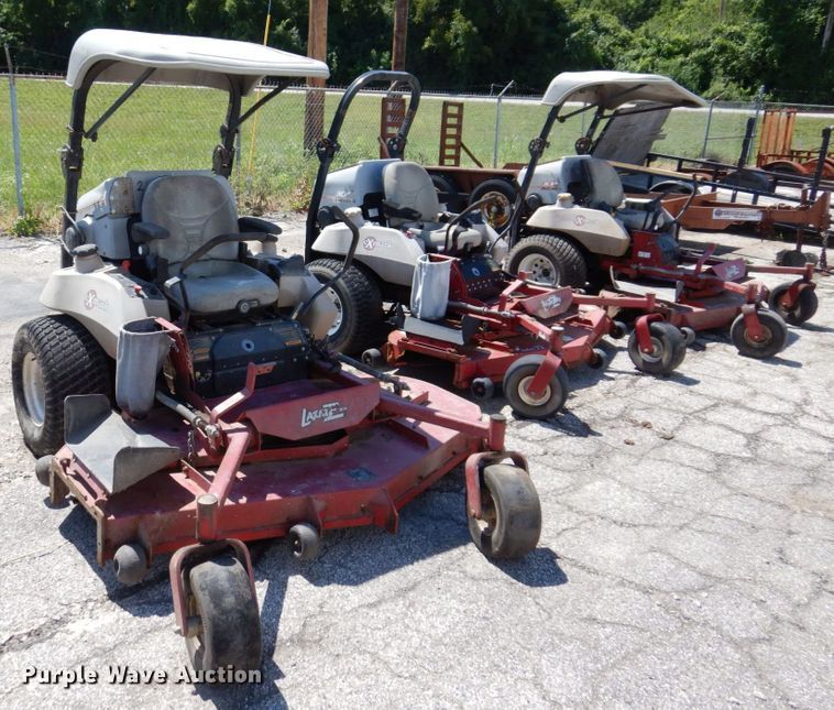 image for item KF9589 (3) ZTR lawn mowers