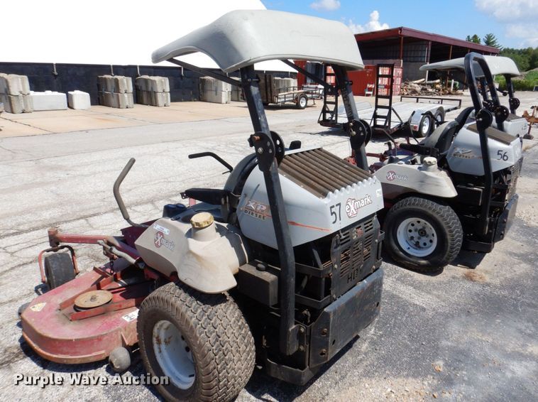 image for item KF9589 (3) ZTR lawn mowers