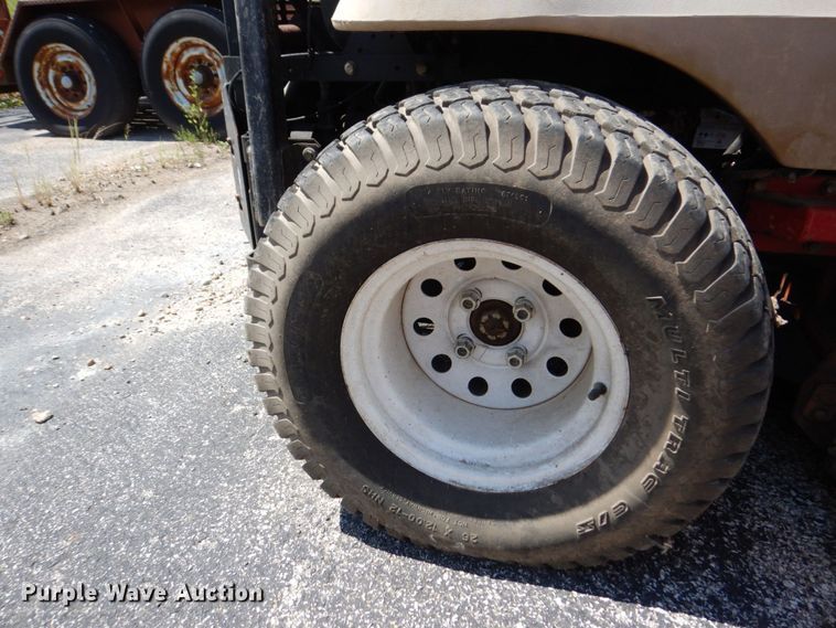 image for item KF9589 (3) ZTR lawn mowers