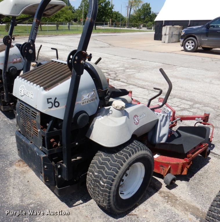 image for item KF9589 (3) ZTR lawn mowers