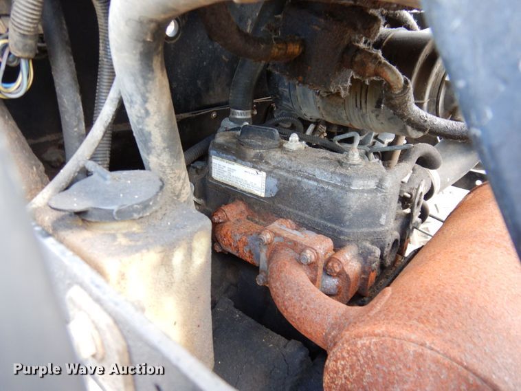 image for item KF9589 (3) ZTR lawn mowers