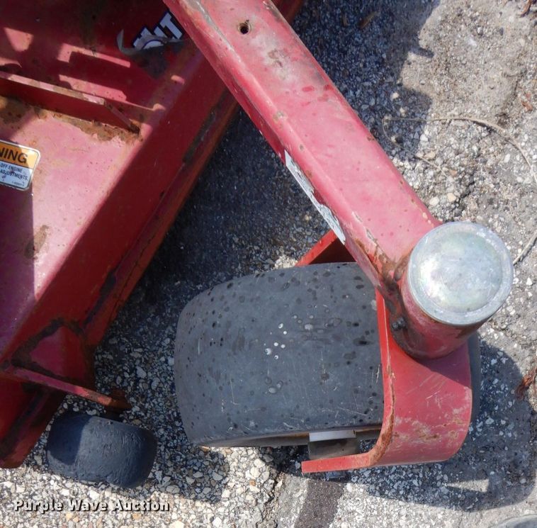 image for item KF9589 (3) ZTR lawn mowers