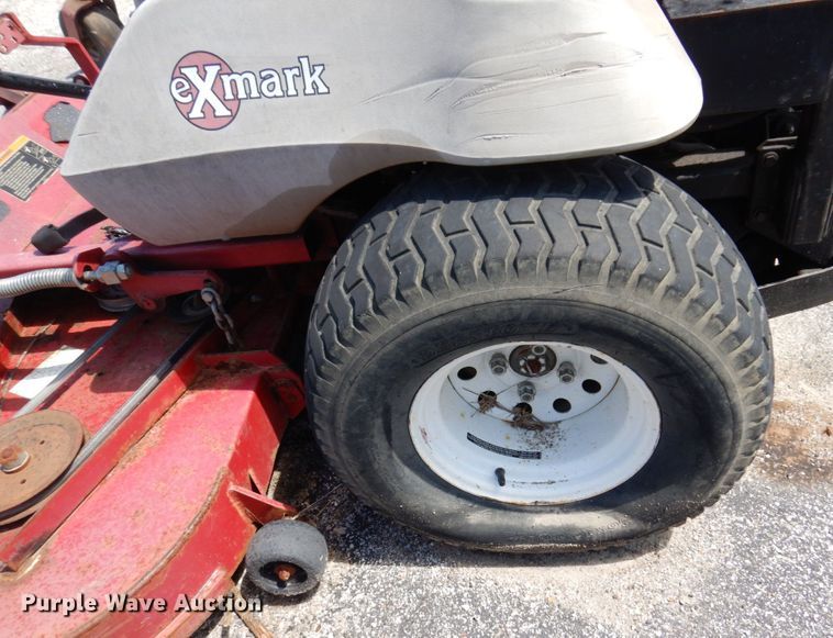 image for item KF9589 (3) ZTR lawn mowers