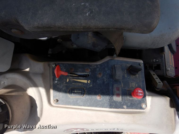 image for item KF9589 (3) ZTR lawn mowers