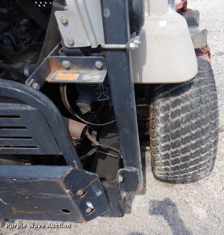 image for item KF9589 (3) ZTR lawn mowers