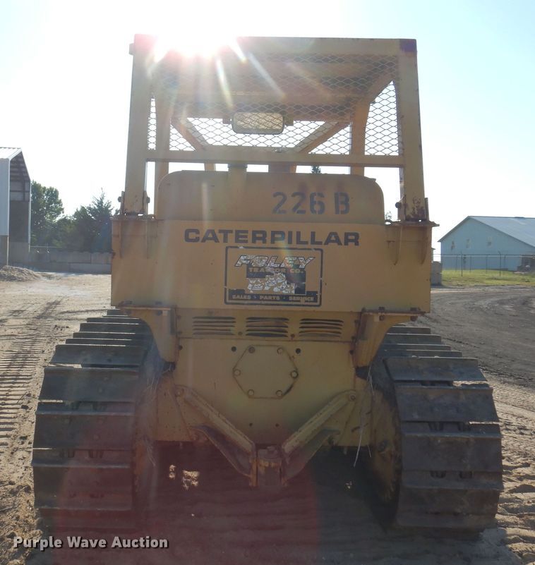 image for item KI9236 1970 Caterpillar D6C  dozer