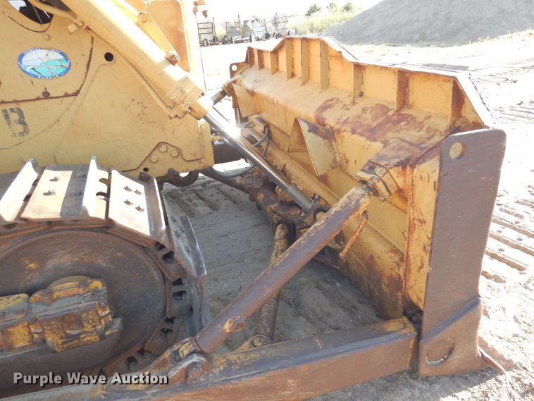 image for item KI9236 1970 Caterpillar D6C  dozer