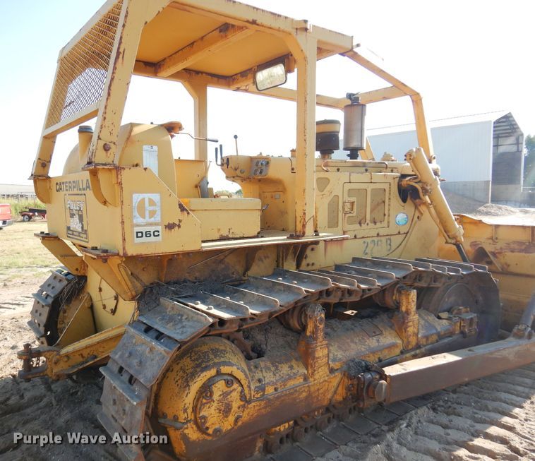 image for item KI9236 1970 Caterpillar D6C  dozer