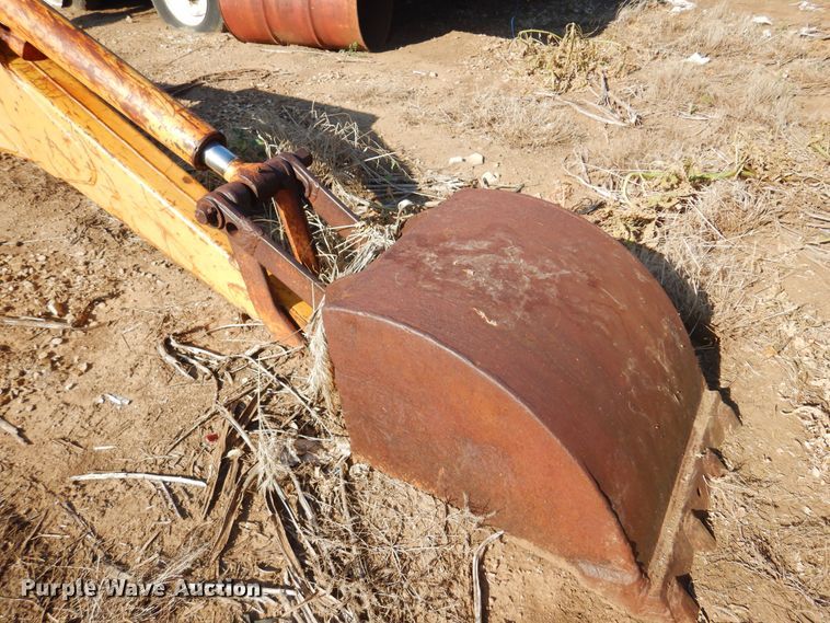 image for item KI9238 John Deere 9300  backhoe attachment