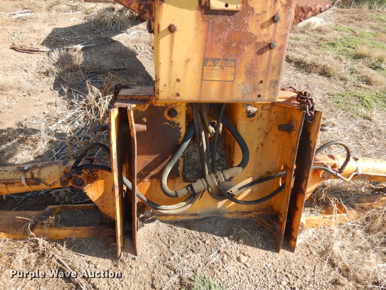 image for item KI9238 John Deere 9300  backhoe attachment