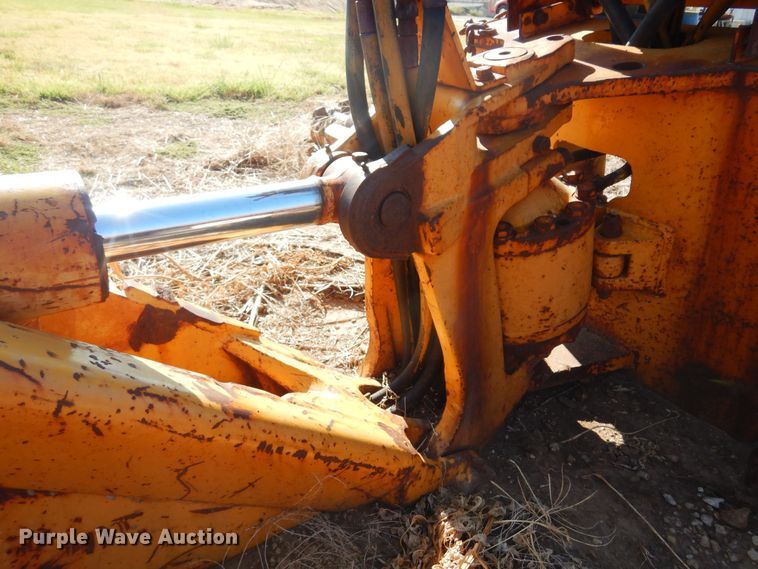 image for item KI9238 John Deere 9300  backhoe attachment