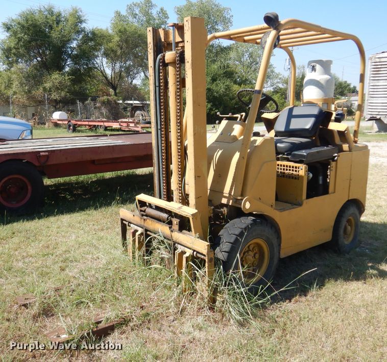 image for item KI9242 Towmotor 601PG5024  forklift