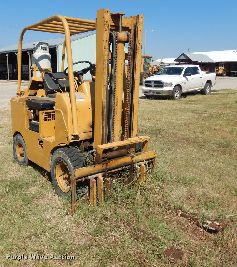 image for item KI9242 Towmotor 601PG5024  forklift