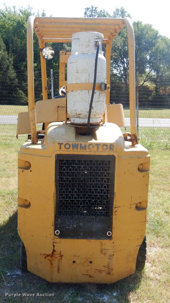 image for item KI9242 Towmotor 601PG5024  forklift