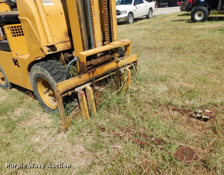 image for item KI9242 Towmotor 601PG5024  forklift