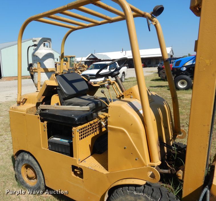 image for item KI9242 Towmotor 601PG5024  forklift