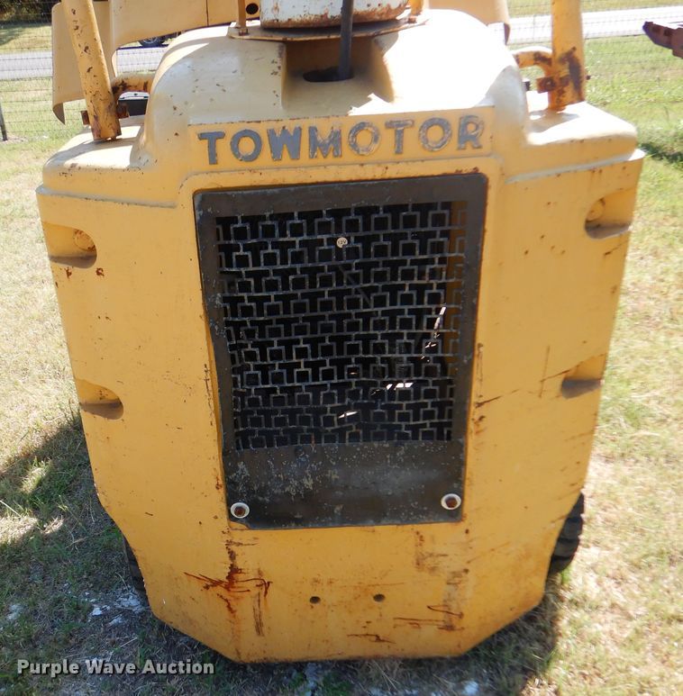 image for item KI9242 Towmotor 601PG5024  forklift