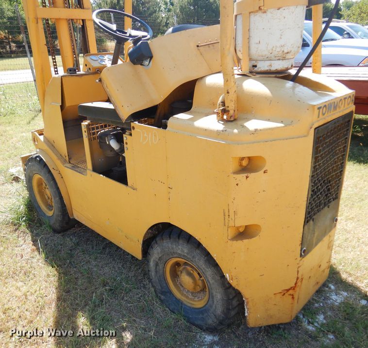 image for item KI9242 Towmotor 601PG5024  forklift
