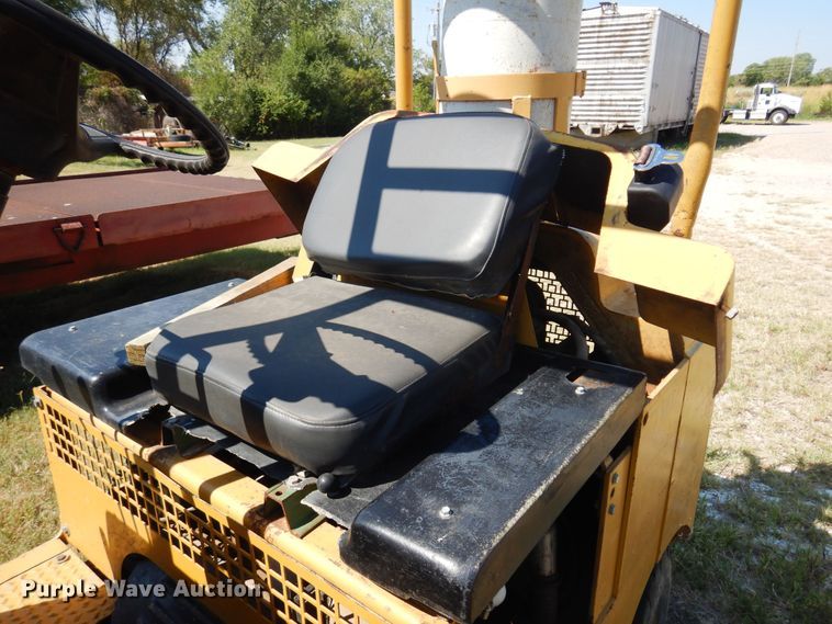 image for item KI9242 Towmotor 601PG5024  forklift