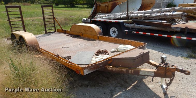 image for item KP9287 1993 Performance Track SK6816  utility trailer