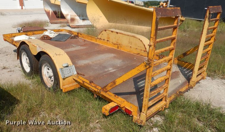 image for item KP9287 1993 Performance Track SK6816  utility trailer