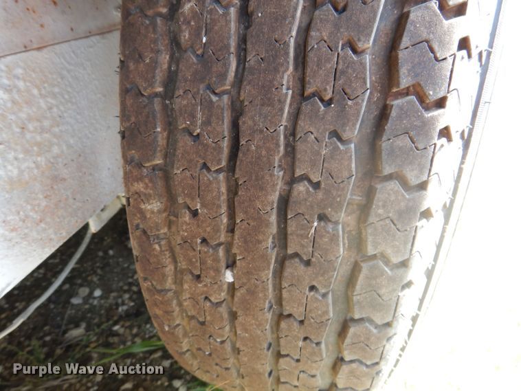 image for item KP9287 1993 Performance Track SK6816  utility trailer