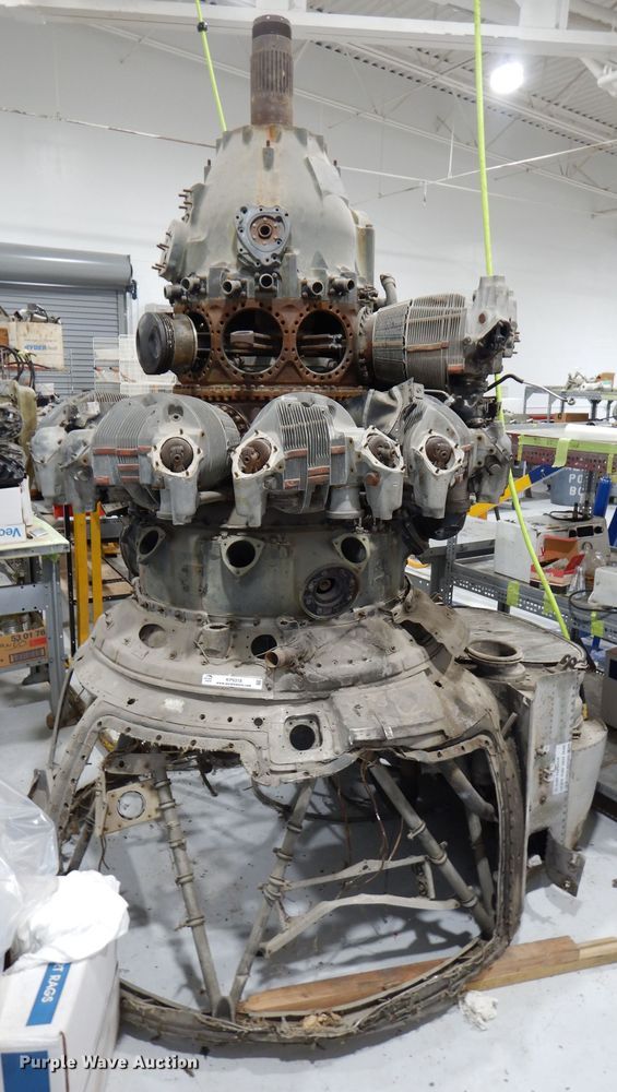 image for item KP9318 Wright R-3350  airplane engine