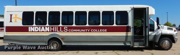 image for item KP9324 2008 Turtle Top Odyssey XL  coach bus