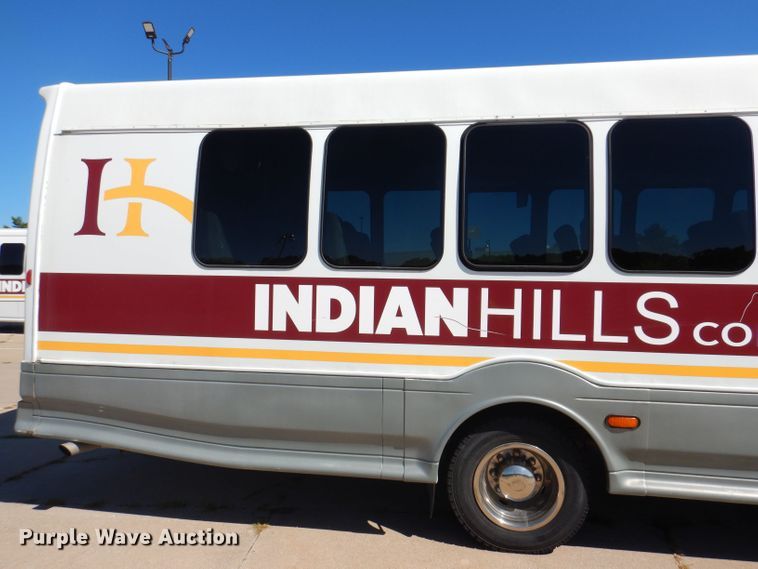 image for item KP9324 2008 Turtle Top Odyssey XL  coach bus