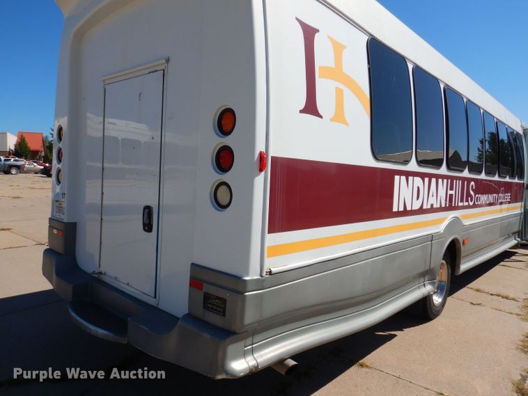 image for item KP9324 2008 Turtle Top Odyssey XL  coach bus