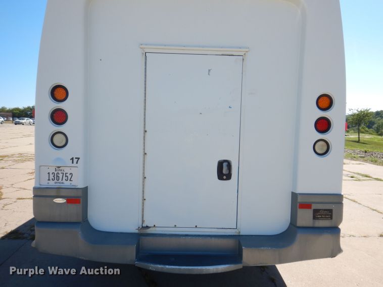 image for item KP9324 2008 Turtle Top Odyssey XL  coach bus