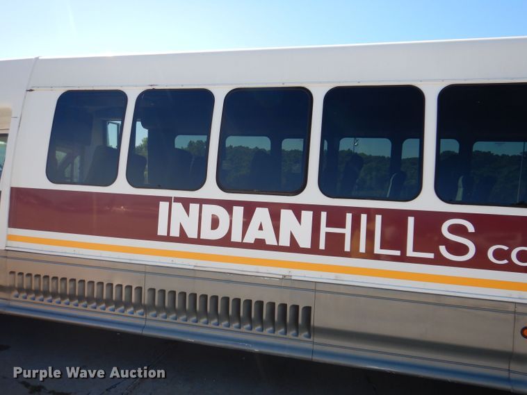 image for item KP9324 2008 Turtle Top Odyssey XL  coach bus