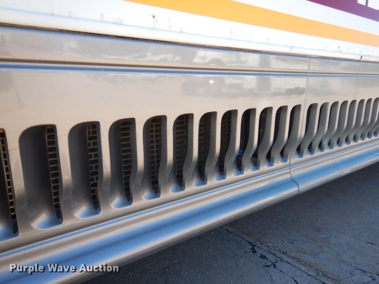 image for item KP9324 2008 Turtle Top Odyssey XL  coach bus