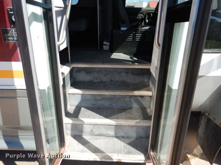 image for item KP9324 2008 Turtle Top Odyssey XL  coach bus