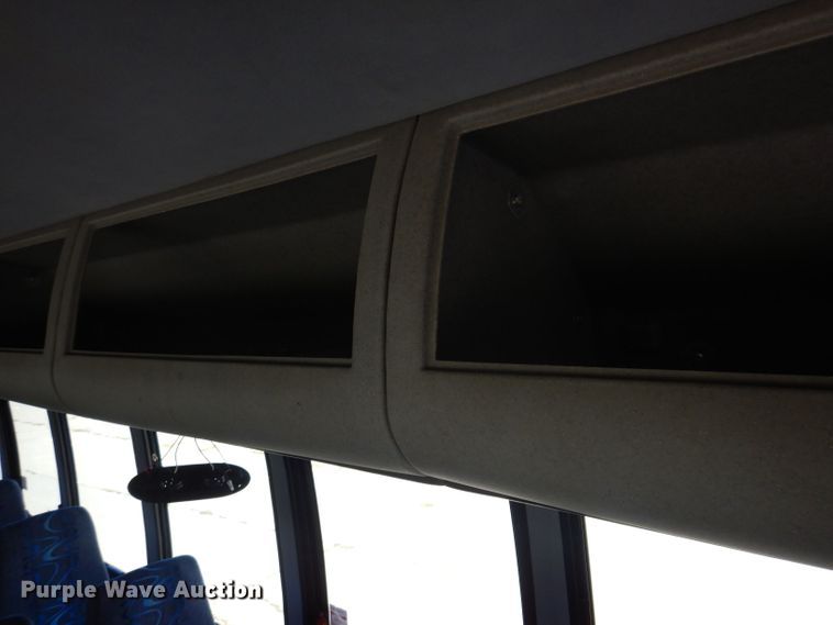 image for item KP9324 2008 Turtle Top Odyssey XL  coach bus