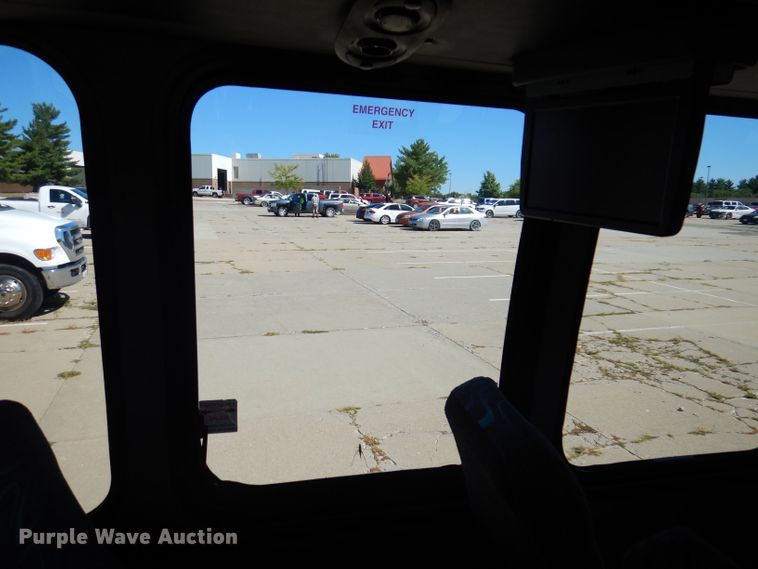 image for item KP9324 2008 Turtle Top Odyssey XL  coach bus