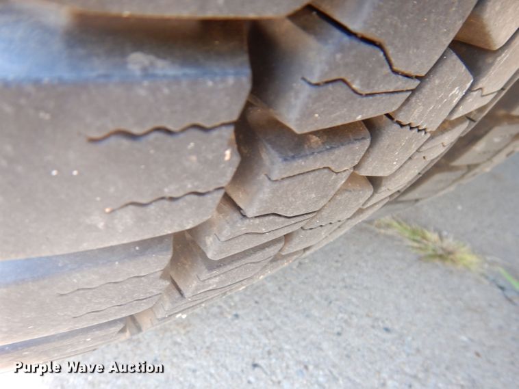 image for item KP9324 2008 Turtle Top Odyssey XL  coach bus