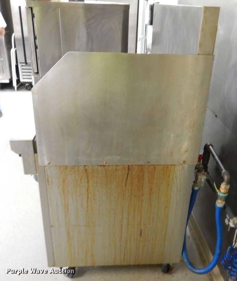 image for item KP9337 Southbend  stove