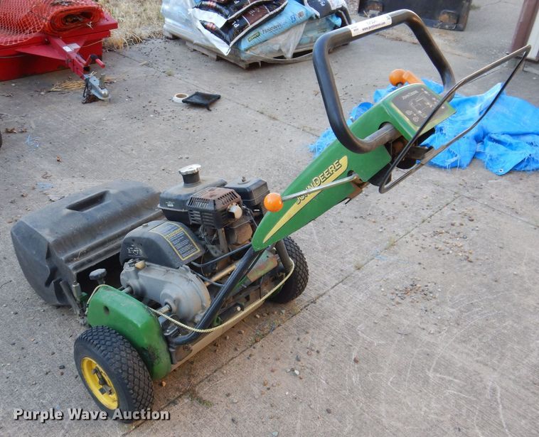 image for item KP9341 John Deere 180B  greens mower