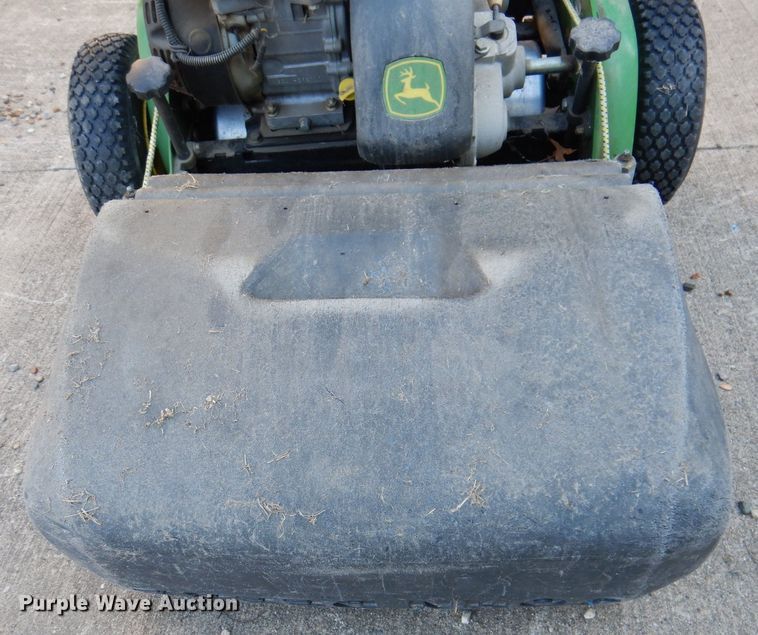image for item KP9341 John Deere 180B  greens mower